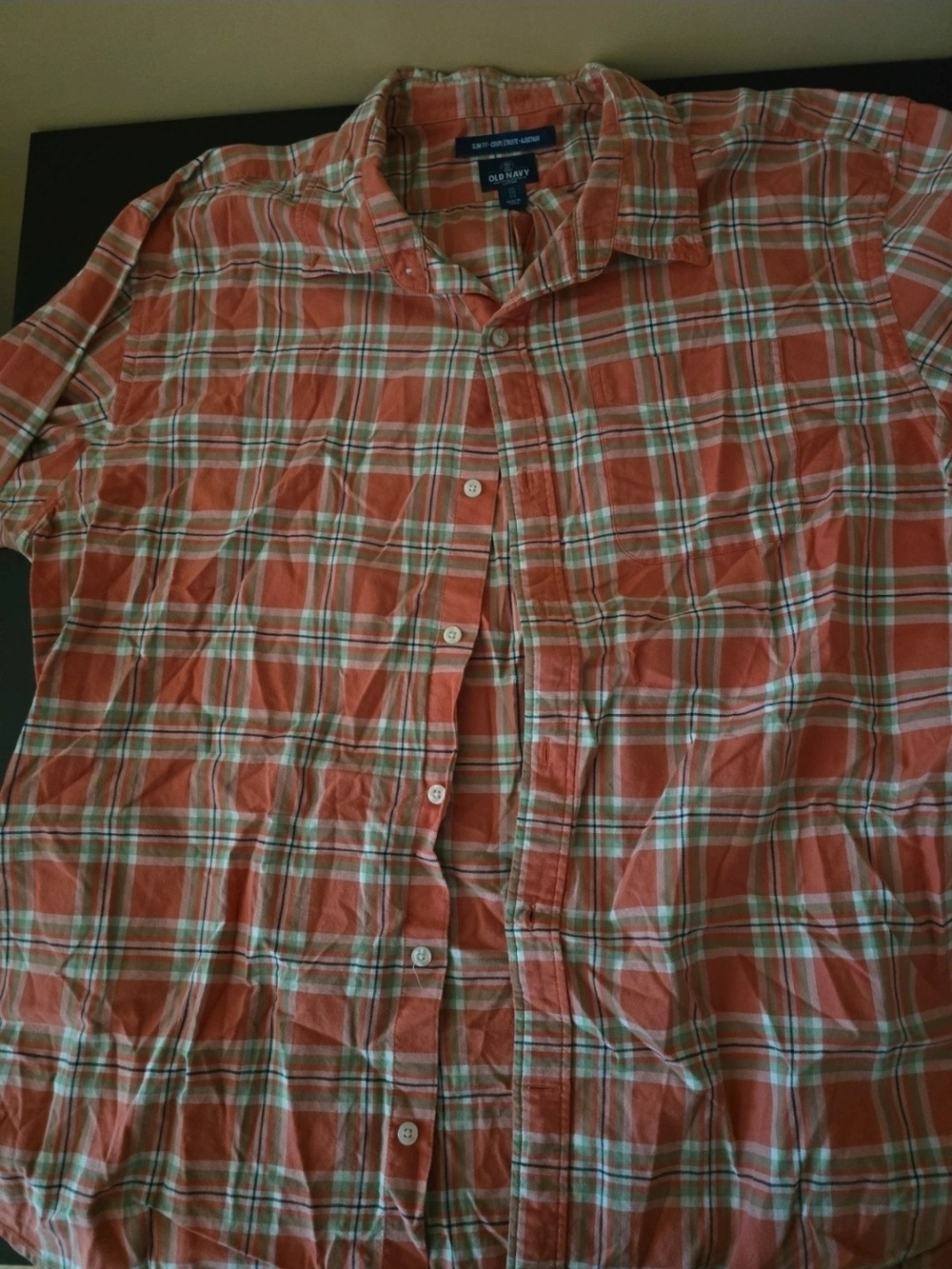 Old Navy Men's Coral Plaid Short-Sleeve Button-Down Shirt